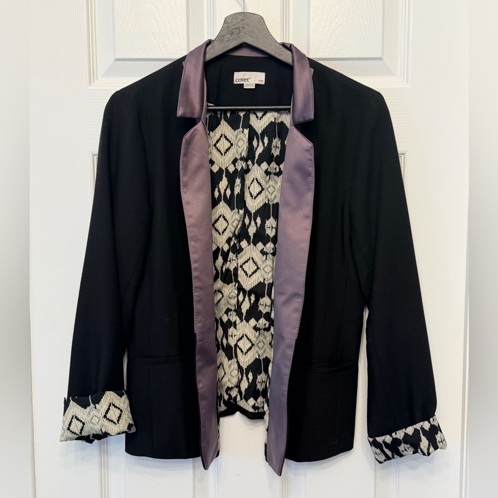Covet Women's Black Blazer - ripped lining